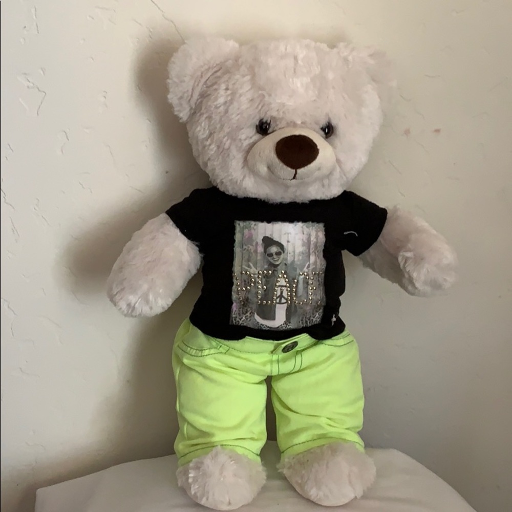 Build a bear, refurbished and redressed